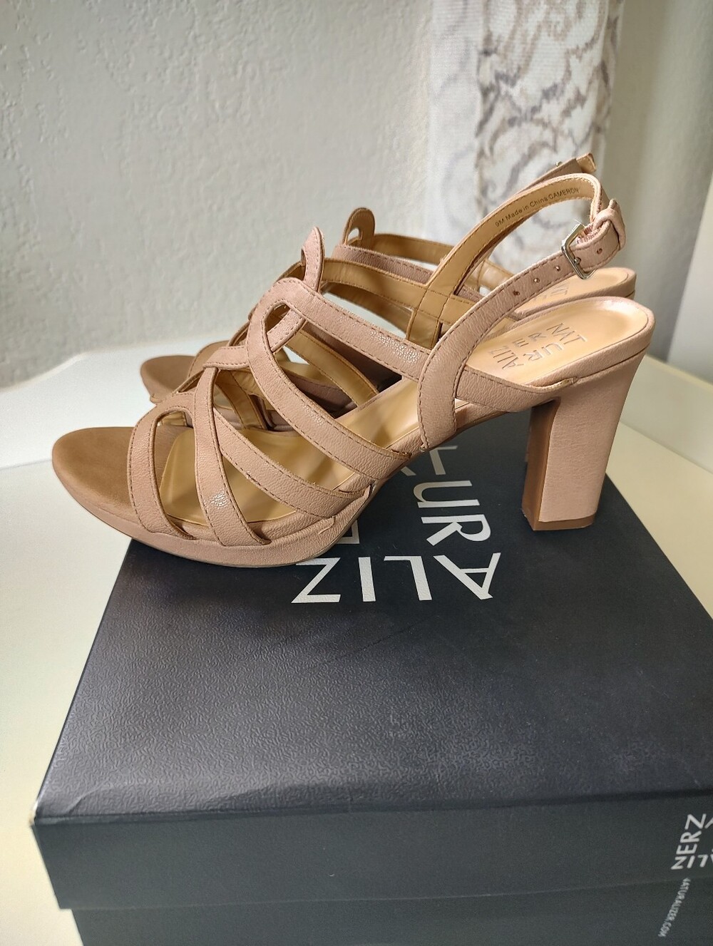 Naturalizer Cameron Strappy Block Heel Sandals